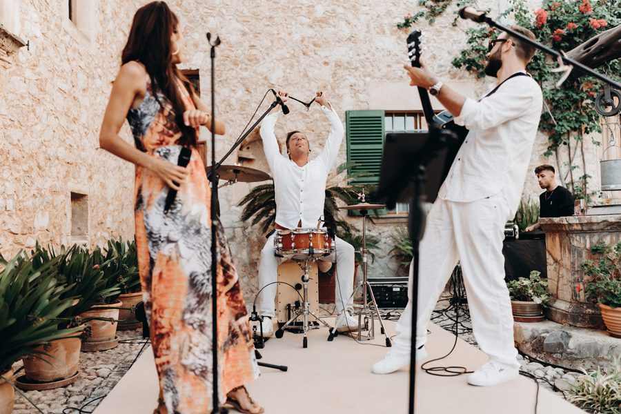 Die Musikband N*COGNITO spielt auf einer Hochzeit auf Mallorca